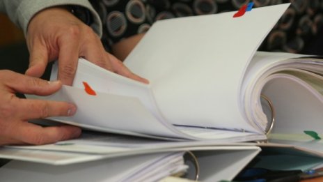Операция тече в Дупница заради фалшиви болнични 
