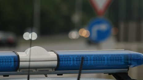 Трима мъже пребиха 14-годишно момче