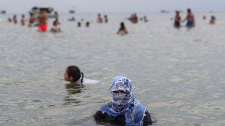На море в Турция – маска на плажа и във водата 