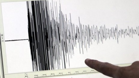 Земетресение с магнитуд 5,4 разлюля Турция