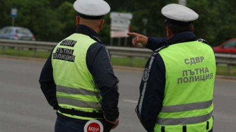 Пътна полиция провежда акция за контрол на мотористите