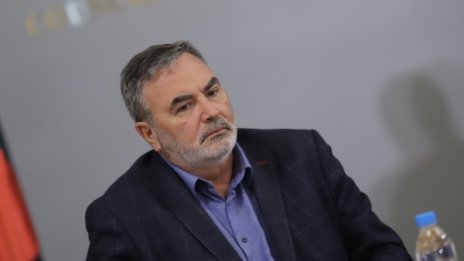 Доц. Кунчев за Григор: Обвиненията към него са смехотворни