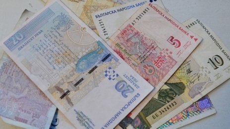 Пенсиите по-високи с 6,7% от днес, минималната става 250 лв.