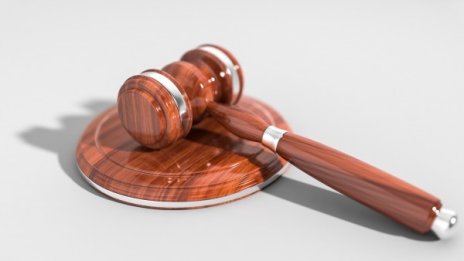 Обвиниха бившия кмет на Созопол за присвояване на над 2 млн. лв.