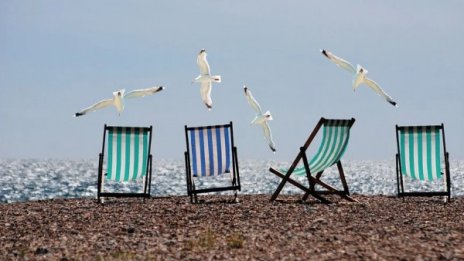 Слънчево и топло ще е, морската вода - около 25°С