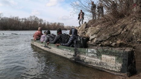 Мигрантите актуват отново Европа, 500 за два дни 