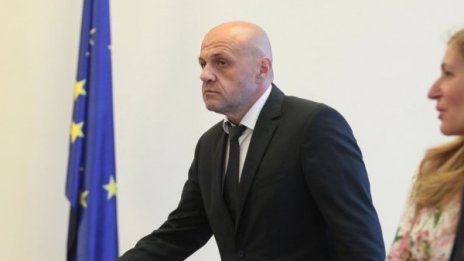 Политическият екстремизъм на Радев - опасен за държавата 