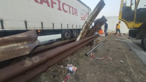 АПИ: Мантинелата не е причина за катастрофата на "Тракия"