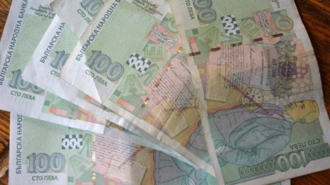 800 лв. минимална и 1700 лв. средна заплата иска КНСБ