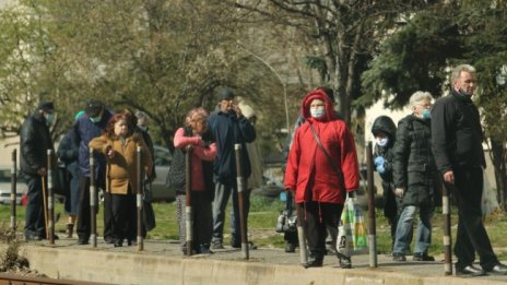 2 милиона пенсионери ще получат 50 лв. добавка към пенсиите си