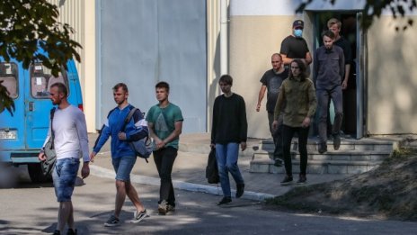 Натискът чрез протести срещу Лукашенко се засилва 