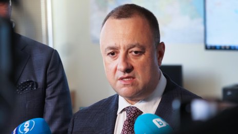 Регионалният министър направи инспекция на пътя между Мездра и Ботевград