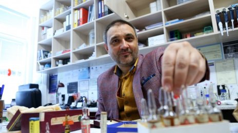 Голяма част от българите няма и да разберат, че са се сблъскали с COVID-19