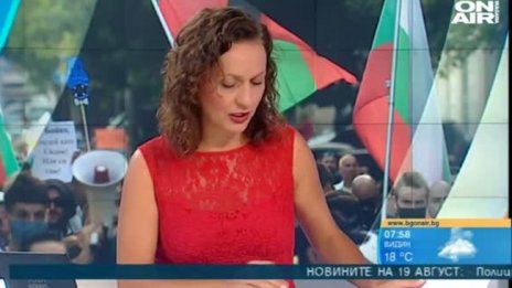 Освен свикване на ВНС, трябва да се проведе и референдум
