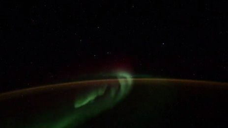 Руски космонавт публикува видео, уловило НЛО? 