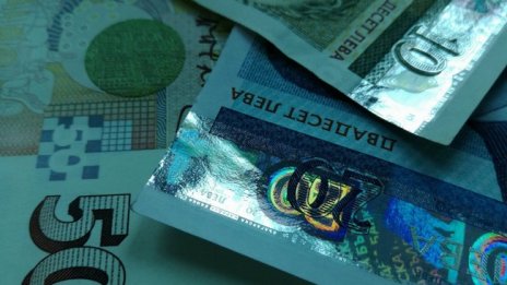 ИПИ: Избегнахме двуцифрен спад, не всички стопански дейности са сериозно засегнати