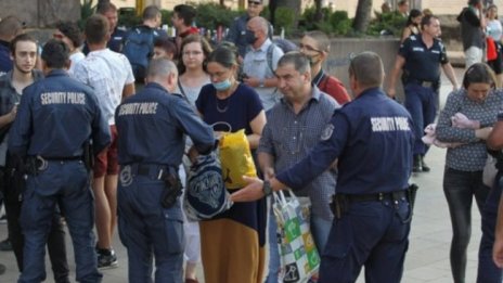 Защо и къде се разминават политици и протестиращи?