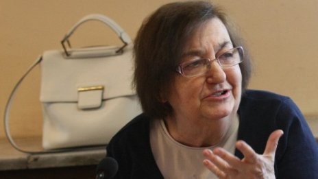 1990 г. - пада чл.1, започва писането на Конституцията... Говори Нора Ананиева 