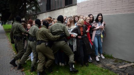 Протестите в Беларус продължават, 30 задържани през днешния ден