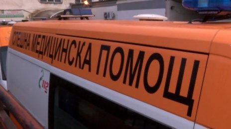 Мъж намушка жена си с нож след скандал