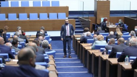 ГЕРБ нямало да се разпадне, партията е стабилна 
