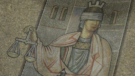 Обвиниха общинари от Исперих, отправяли политически обиди