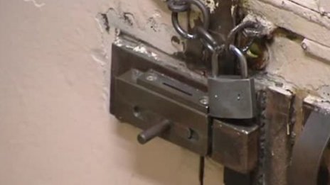 Липсват социални работници и психолози в затворите