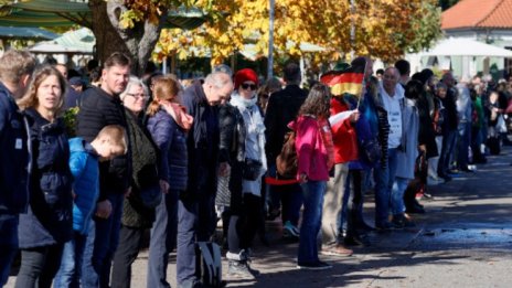 Германци на протестен уикенд срещу мерките срещу коронавируса    