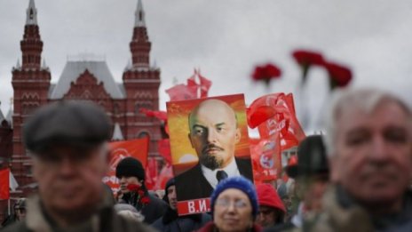 Руски митрополит: Ленин не принадлежи на Червения площад