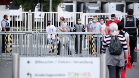 Поне още 90 години жените в ЕС ще получават по-ниски заплати от мъжете 