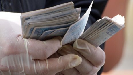 Пенсионерка от Сливен даде 1600 лв. на ало измамници