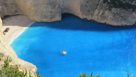 Българите планират почивка, но първо питат за анулирането 