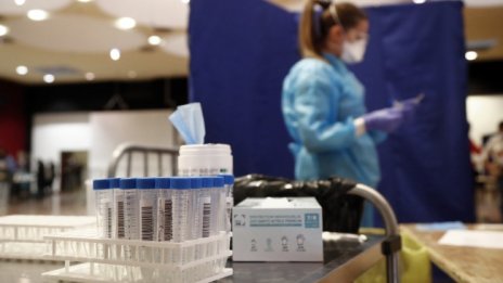 Над 700 000 нови случая на коронавирус в Европа за седмица
