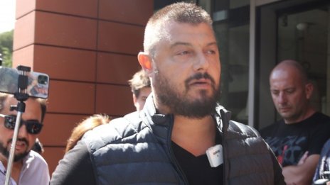 Бареков с коронавирус, изолиран е на рождения си ден