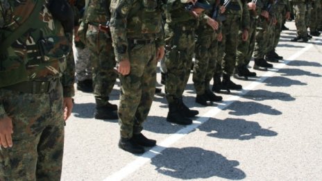Разходите ни за отбрана доближават 2% тази година
