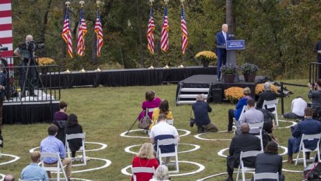 Проучване: Байдън води с 11 процента пред Тръмп