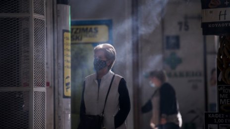 Солун и Серес под карантина, излиза се само с sms