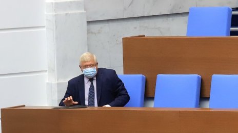 Кирил Ананиев: Над 6 млрд. за здравеопазване през 2021 г.