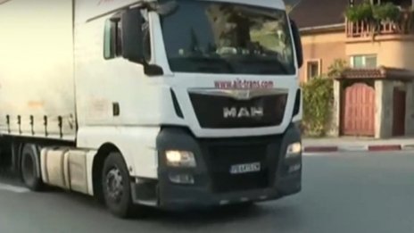 ТИР-овете в Искърското дефиле изнервиха хората в Своге