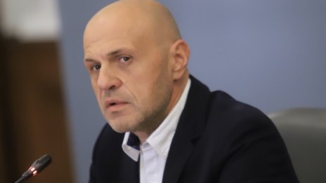 Ще има ли локдаун и у нас? Има мерки в запас, засега няма да влизат