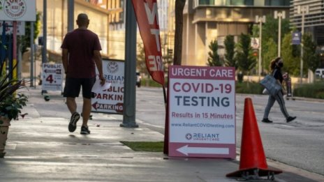САЩ прехвърли прага от 10 млн. заразени с COVID-19
