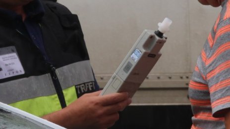 Пиян шофьор катастрофира в добричко село