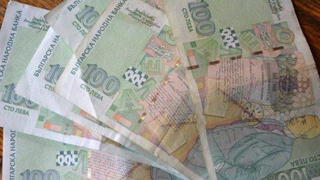 Хазната на плюс към деветмесечието, с колко? 
