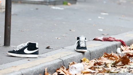 Франция отдава почит на жертвите на терора в „Батаклан“