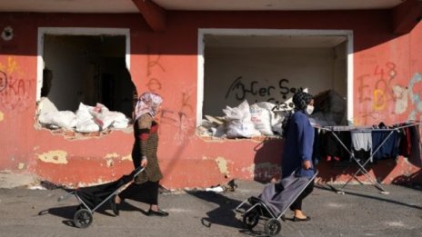 Заради лишения и бедност масови самоубийства в Турция