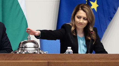 Парламентът ще изслуша служебния министър на електронното управление и членовете на ЦИК