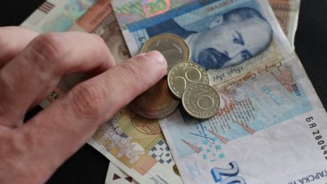 Имаш доход от чужбина, не плащаш данъци &ndash; глоба от 15 000 лв.