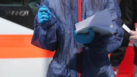 90-годишен пребори вируса, спасиха го във ВМА 