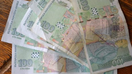 Буфер от 600 милиона лева в бюджета заради коронакризата