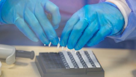 Жертвите на коронавируса в Европа - над 400 хил.